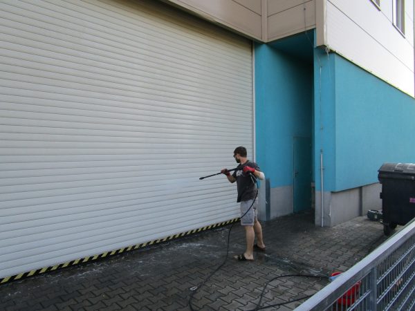 Mytí fasády: Říčany