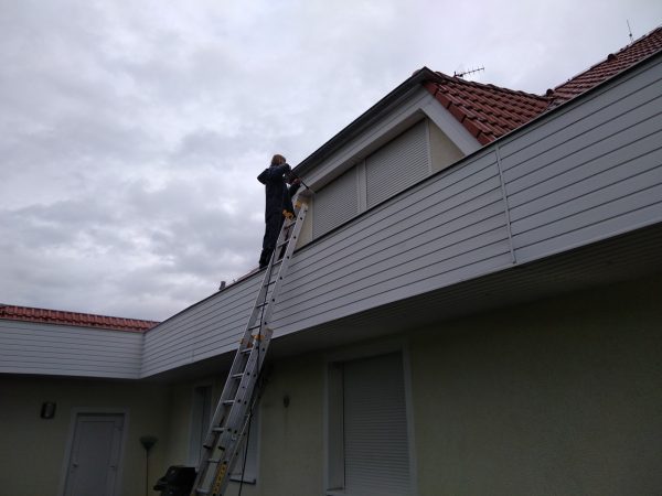 Oprava a nátěr fasády: Ořech