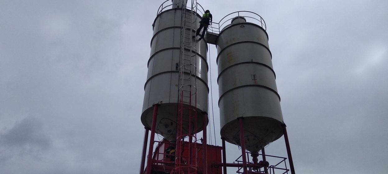 Nátěr sil na beton: Městec Králové