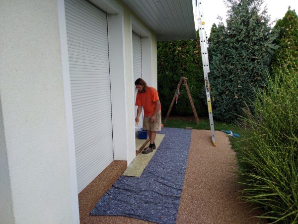 Oprava a nátěr fasády: Ořech