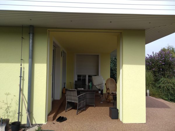 Oprava a nátěr fasády: Ořech