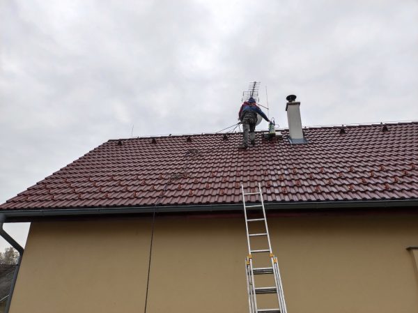 Čištění střech tlakovou vodou, Mrač